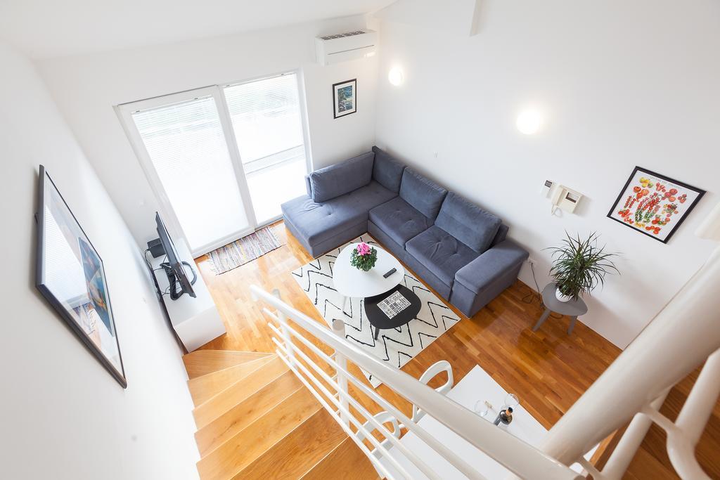 New Gallery Apartment With Beautiful View Baska Voda Luaran gambar