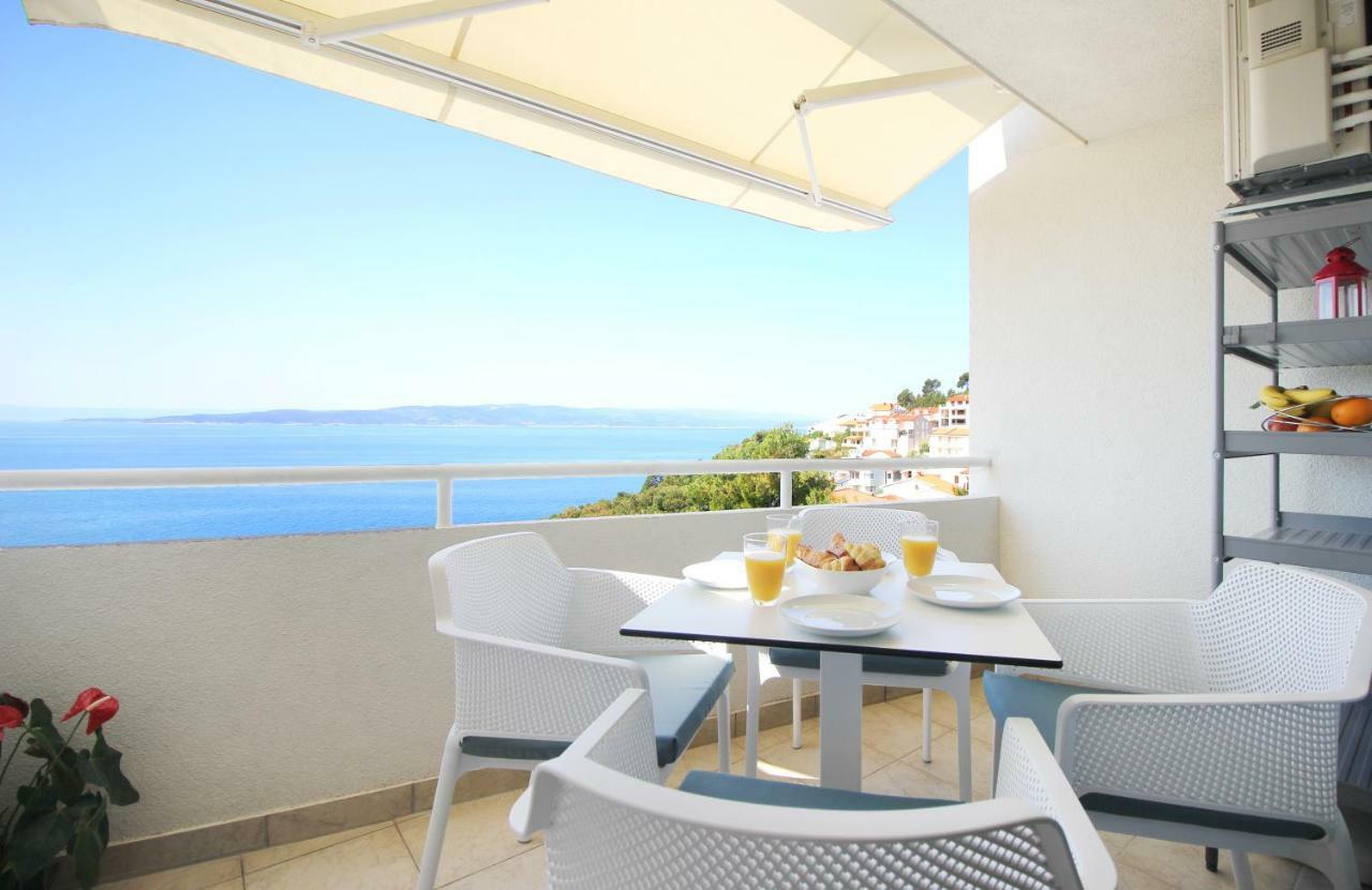 New Gallery Apartment With Beautiful View Baska Voda Luaran gambar